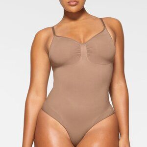 Skims Sculpting Brief Bodysuit - Sienna - Size S/M